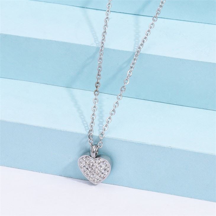 Asal usul kalung stainless steel