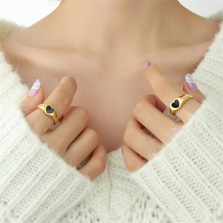 chunky stainless steel rings